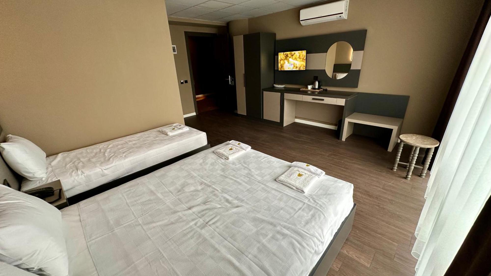 Esse Joven Hotel Antalya Exterior photo